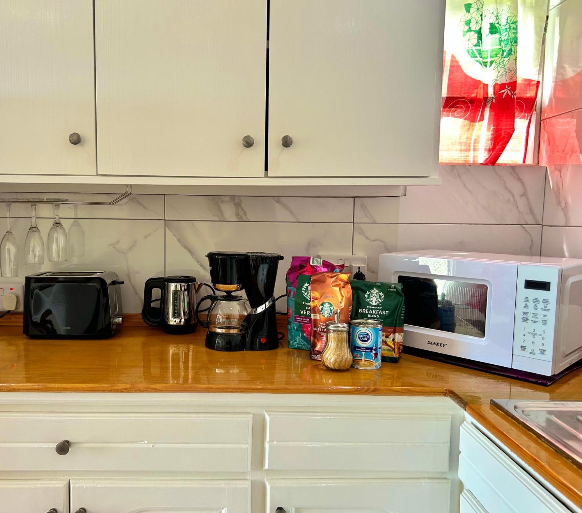 Palm House Apartment Friendship Luaran gambar